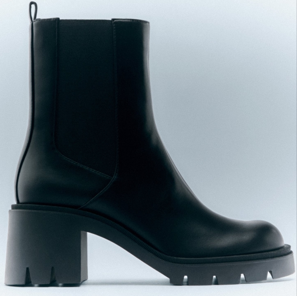 Shose - Picture 5 of 6